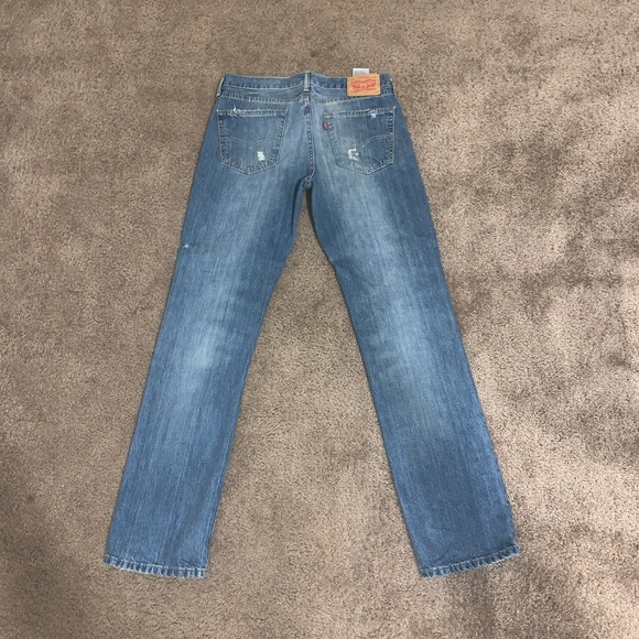 Levi’s - Picture 2 of 2